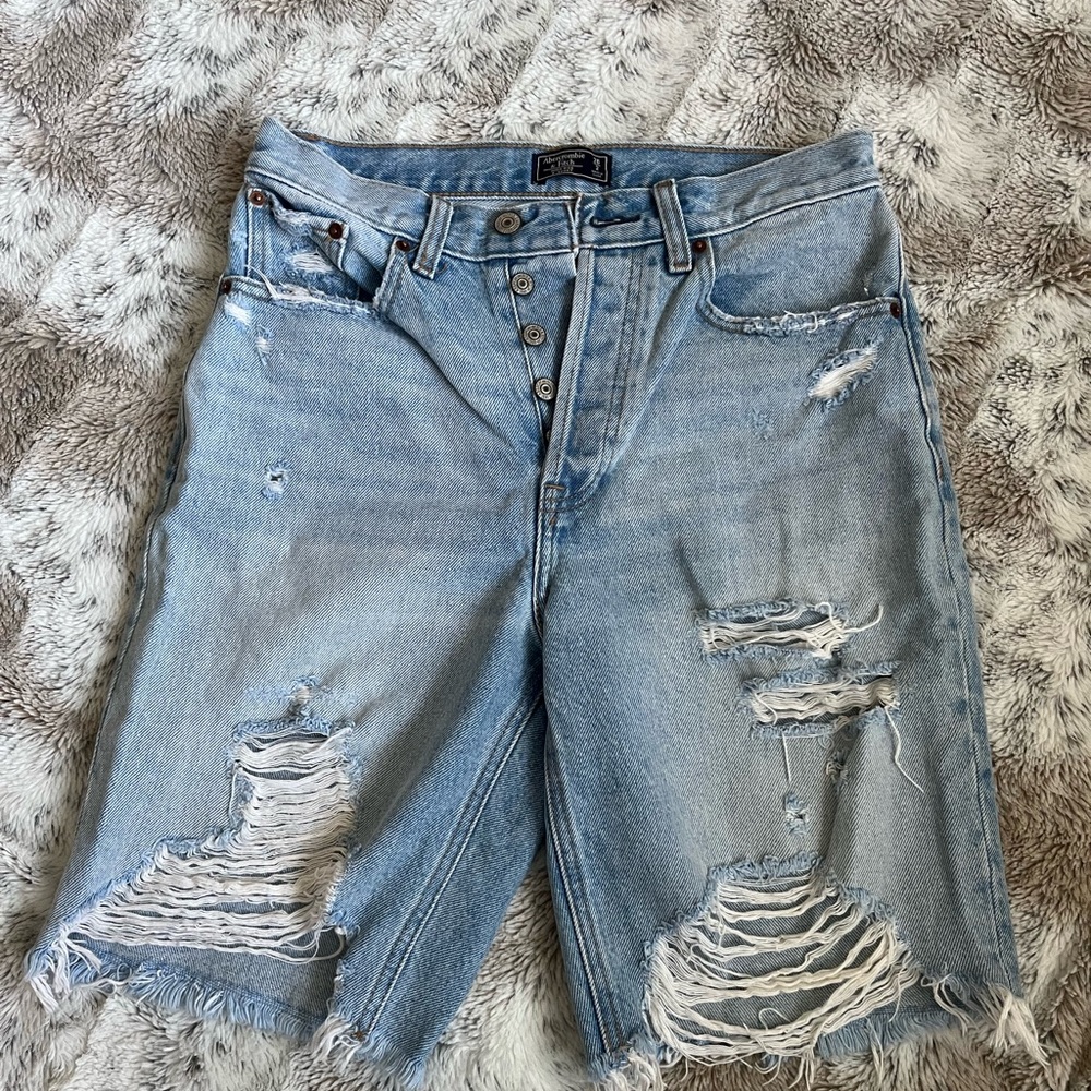 Abercrombie & Fitch Light Blue Destroyed Denim High Rise Shorts - size 26
